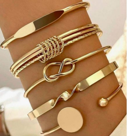 Set de 5 pulseras doradas (lisa, torzal, nudo, ondulada, bolita)